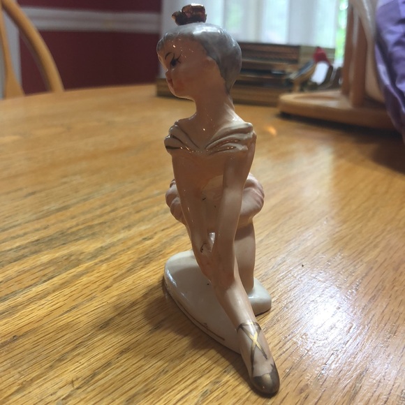 Vintage Birthday cake toppers from 1970’s Porcelain - Picture 9 of 13